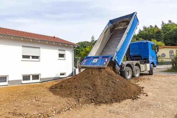 Garden Dirt Delivery in Port Saint Lucie