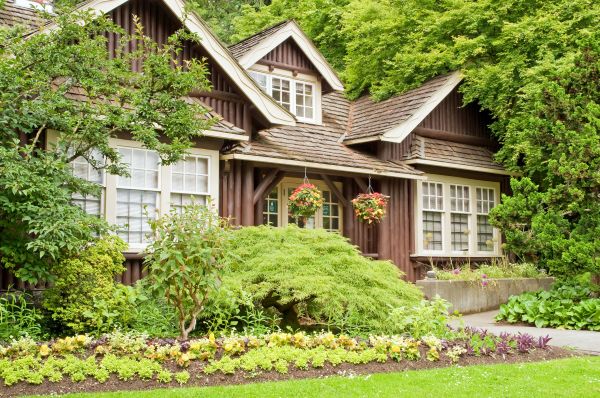 Log Home Landscaping in Port Saint Lucie